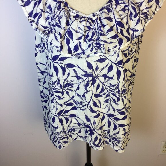 Caffe Marrakesh Blouse Top Sz L Womans Blue Leaf Print Ruffle V-neck Sleeveless - Picture 5 of 14
